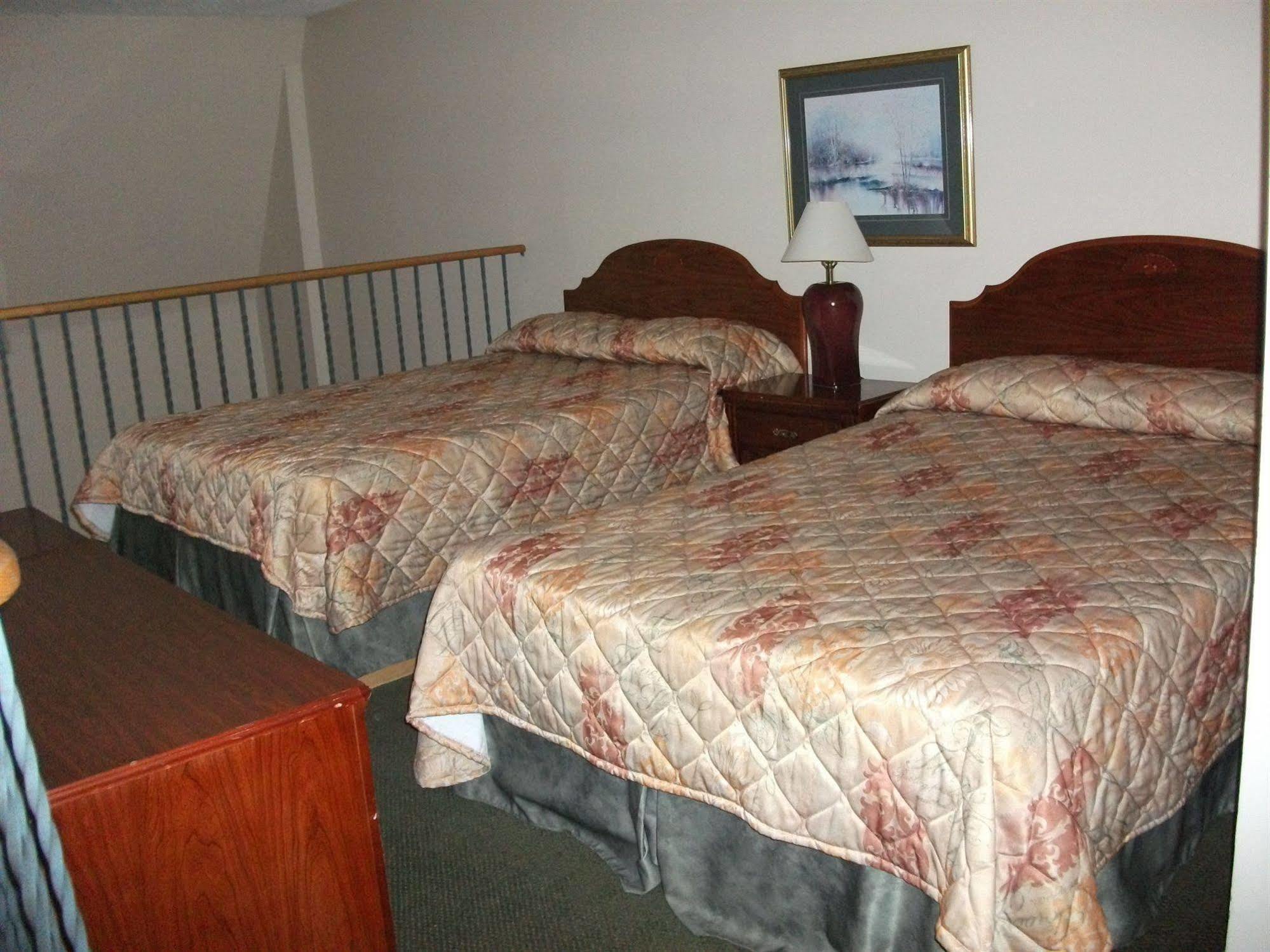 Travelodge By Wyndham Wasaga Beach Camera foto