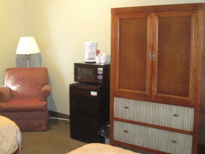 Travelodge By Wyndham Wasaga Beach Esterno foto