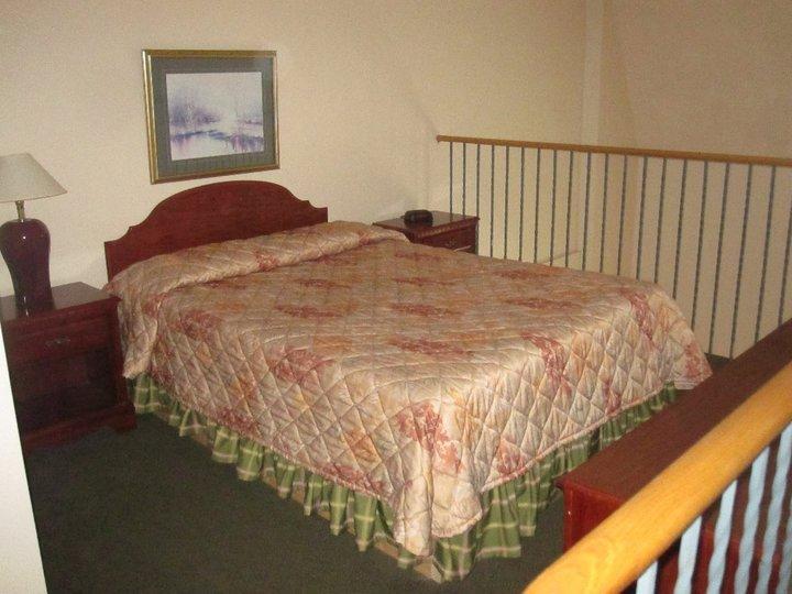 Travelodge By Wyndham Wasaga Beach Esterno foto
